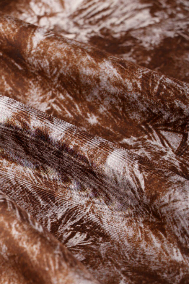 Bitter Coffee Brush Pattern Twill Silk Shawl - 5