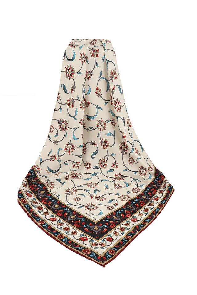 Burgundy Wildflower Pattern Silky Square Scarf - 3