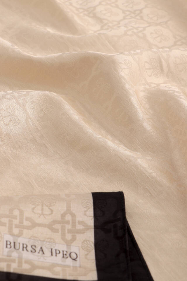 Cream Butterfly Monogram Pattern Silk Cotton Shawl - 4