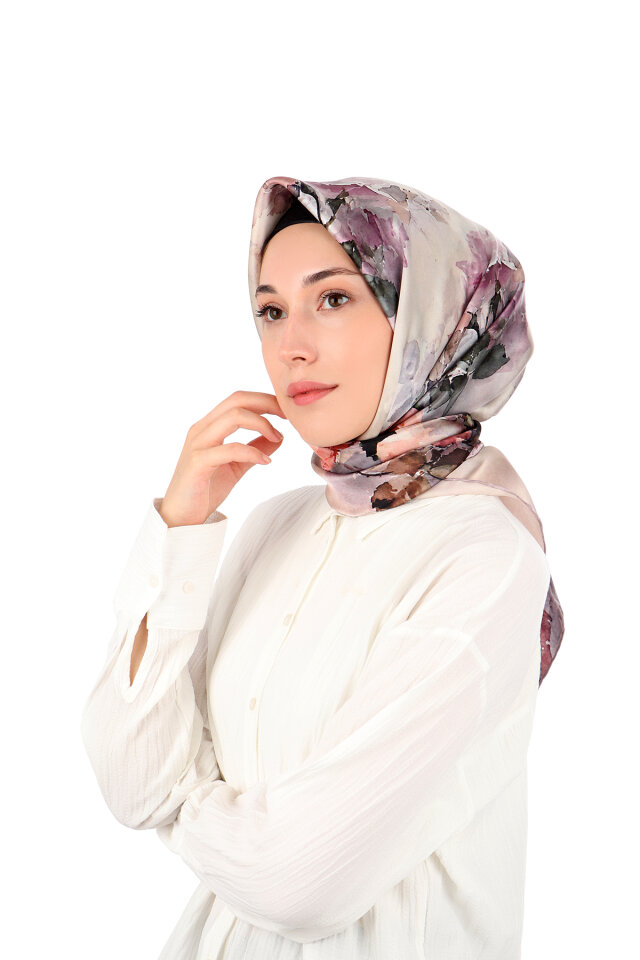 Lilac Camellia Pattern Sura Silk Scarf 