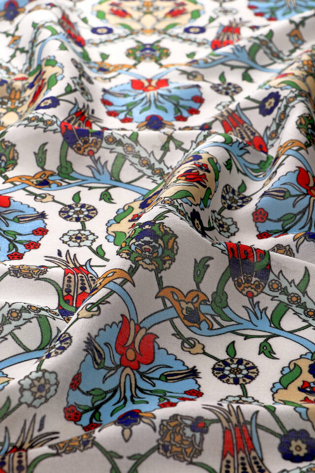 Siyah Çini Lale Desen Soft Eşarp - 3