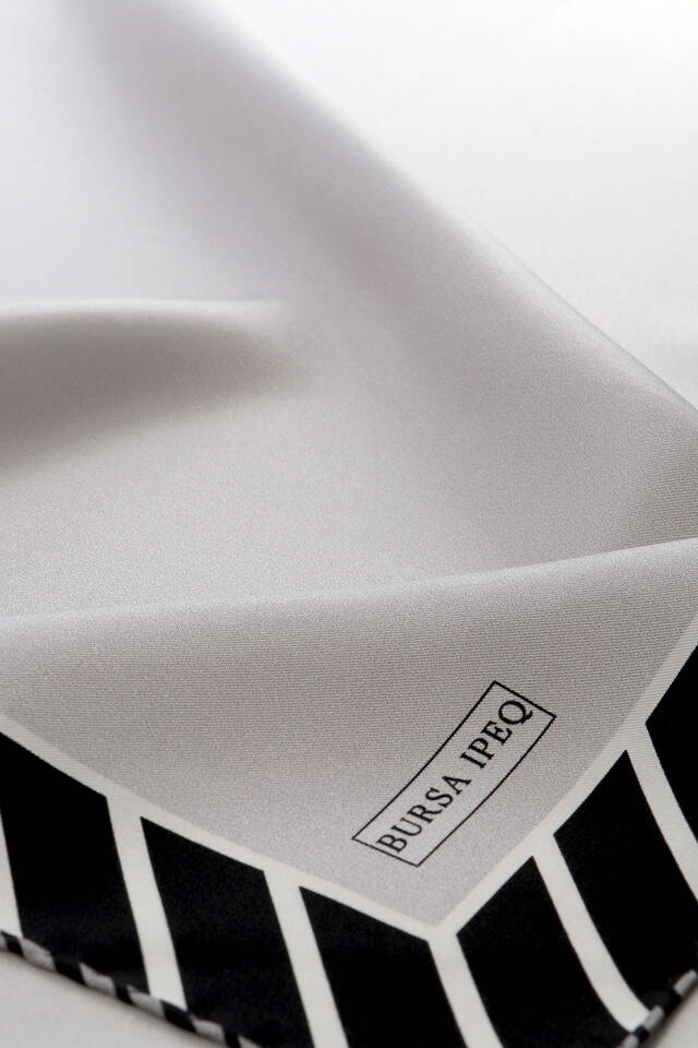 Gri Çizgi Desen Twill İpek Eşarp - 3