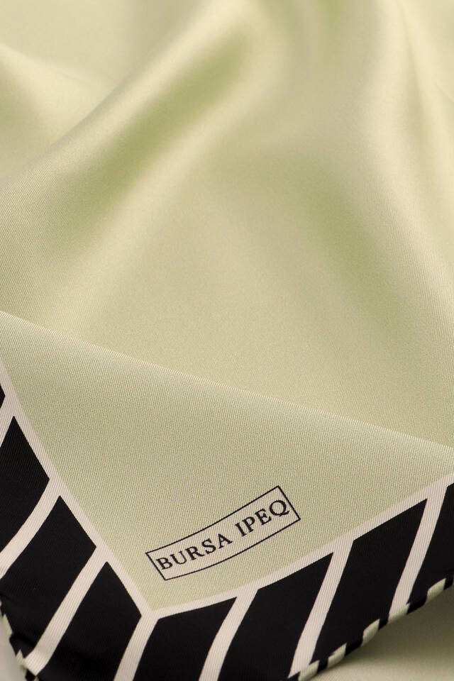 Su Yeşil Çizgi Desen Twill İpek Eşarp - 3