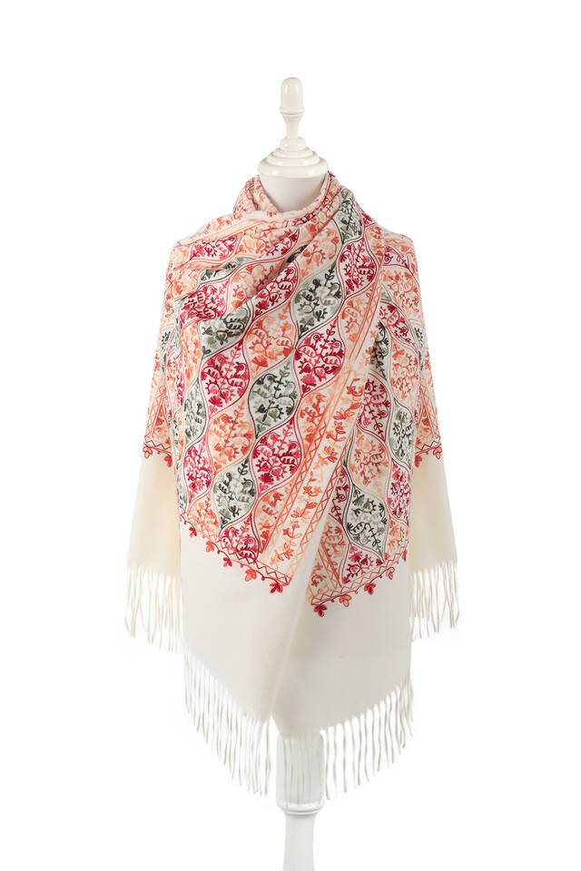 Cream Embroidered Winter Shawl - Bursa İpek