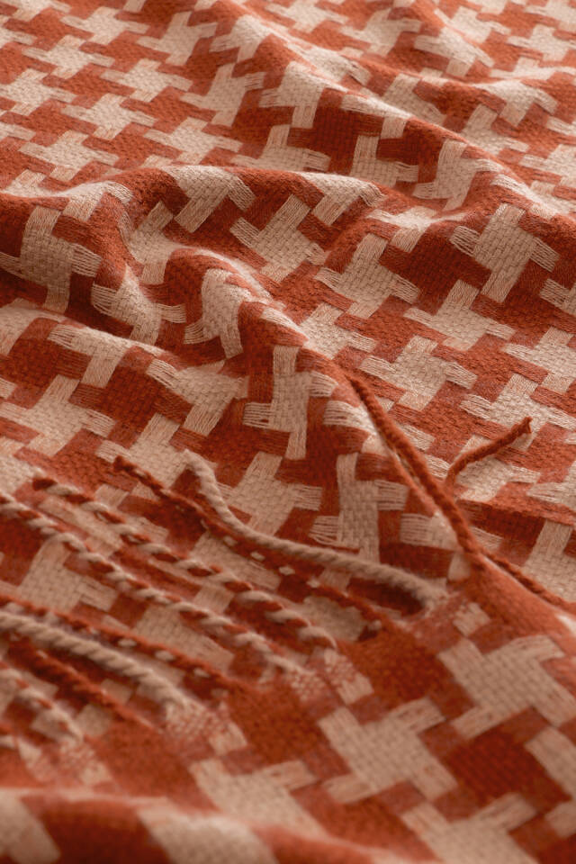 Tile Houndstooth Pattern Winter Shawl - 3