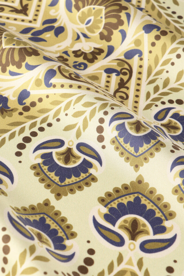 Green Crown Pattern Twill Silk Scarf - 2