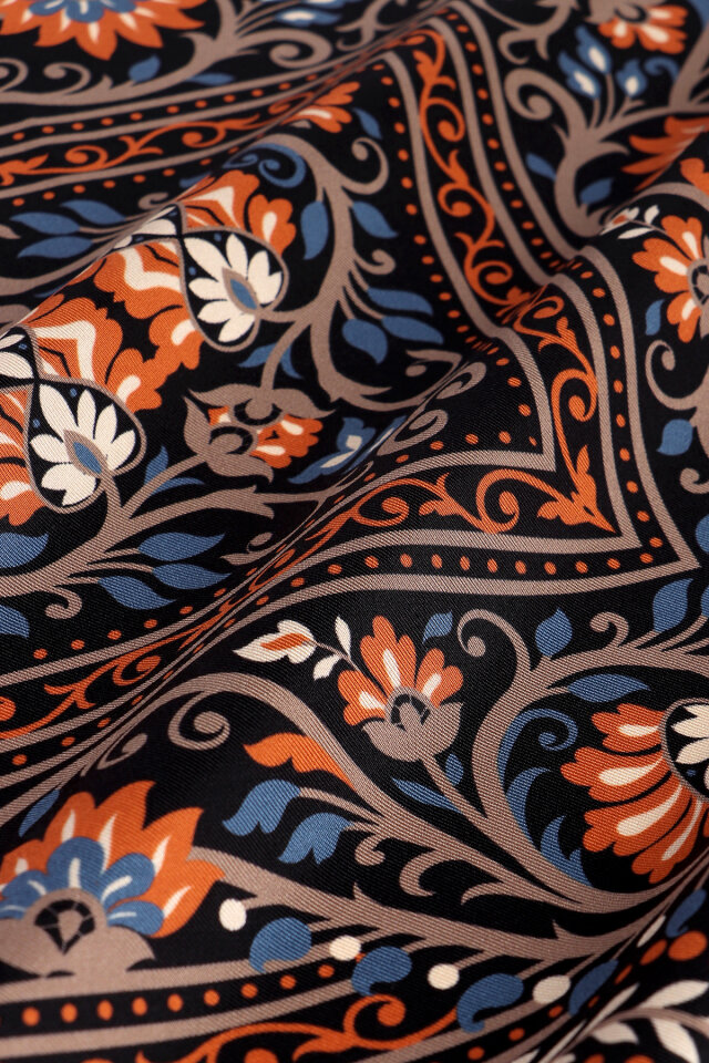 Orange Crown Pattern Twill Silk Scarf - 2