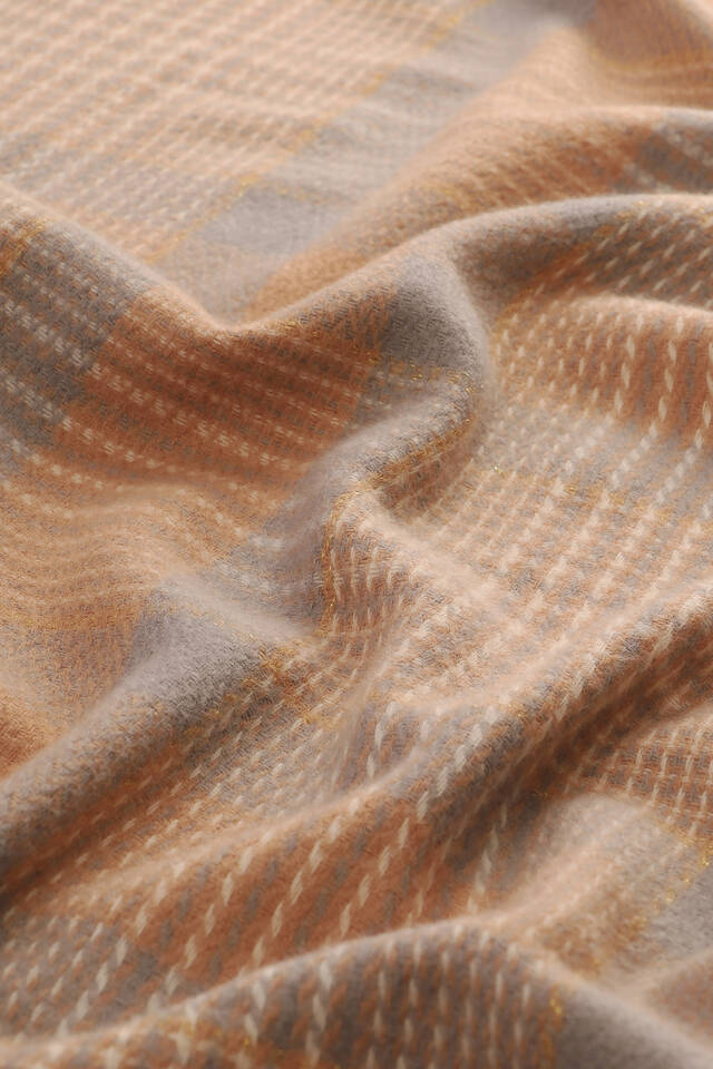 Dark Salmon Patterned Winter Shawl - 4