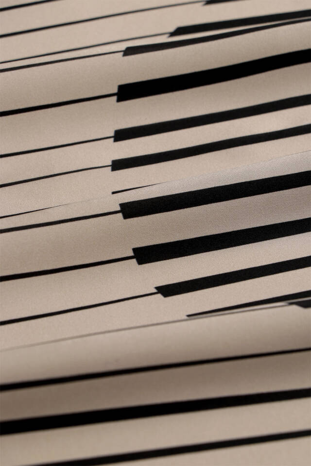 Grey Dila Pattern Sura Silk Scarf - 3