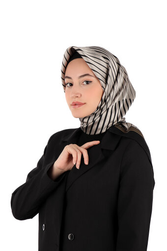 Grey Dila Pattern Sura Silk Scarf 