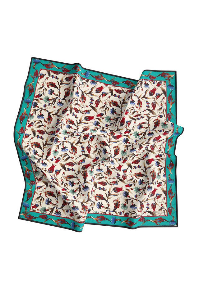 Ecru Oil Carnation Tulip Pattern Silk Square Scarf - 3