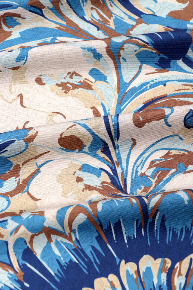 Indigo Flower Pattern Twill Silk Scarf - 3