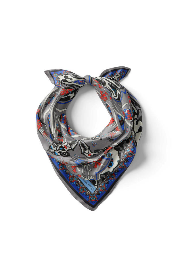 Gray Çintemani Carnation Pattern Silky Pocket Square - 2