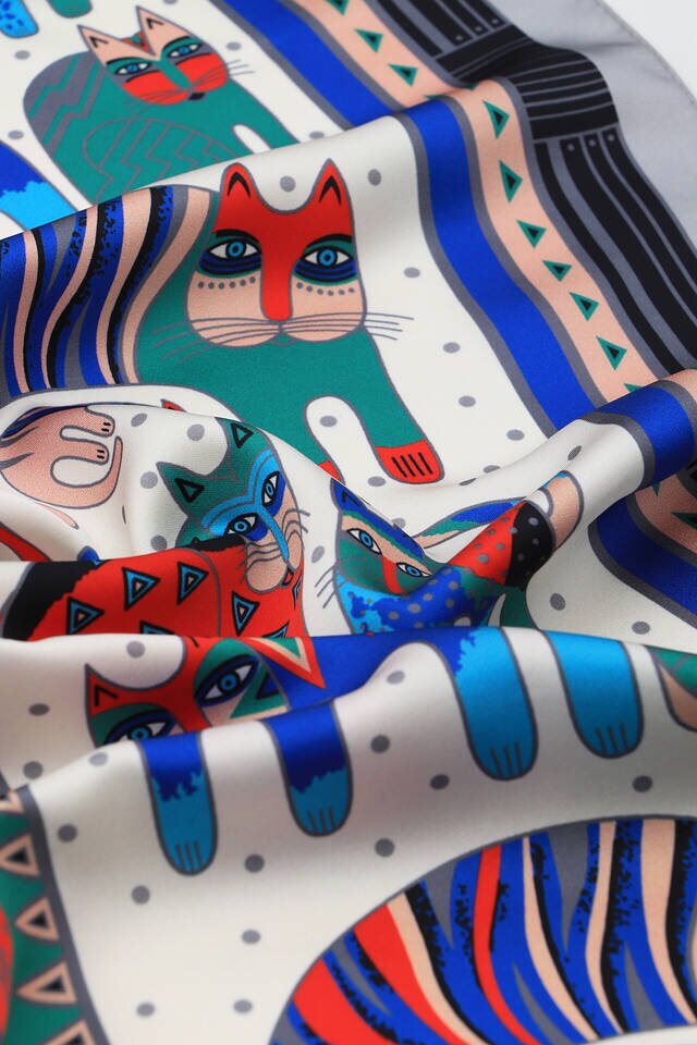 Gray Red Patterned Silky Foulard - 3