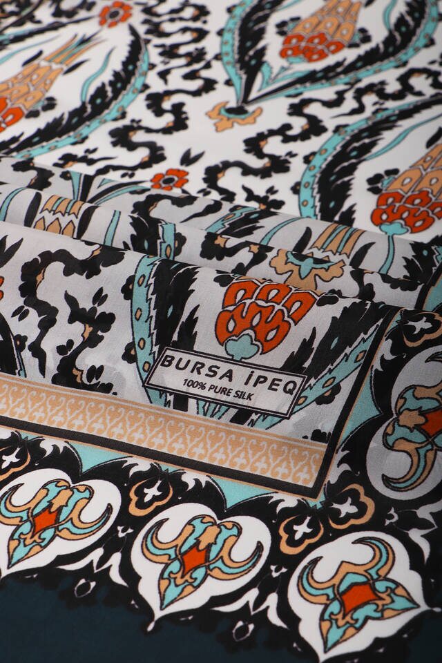 Green Tan Large Tulip Voile Silk Foulard - 3