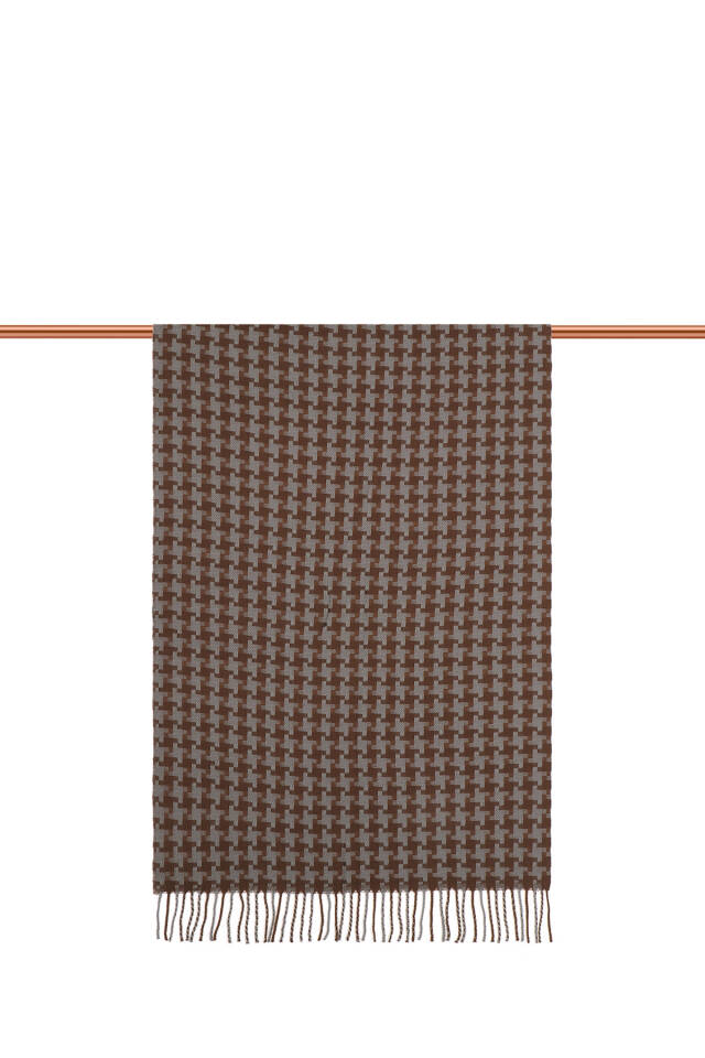 Gray Houndstooth Pattern Winter Shawl - 2