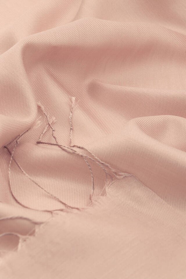 Koyu Pudra İpek Görünümlü Şal - 4