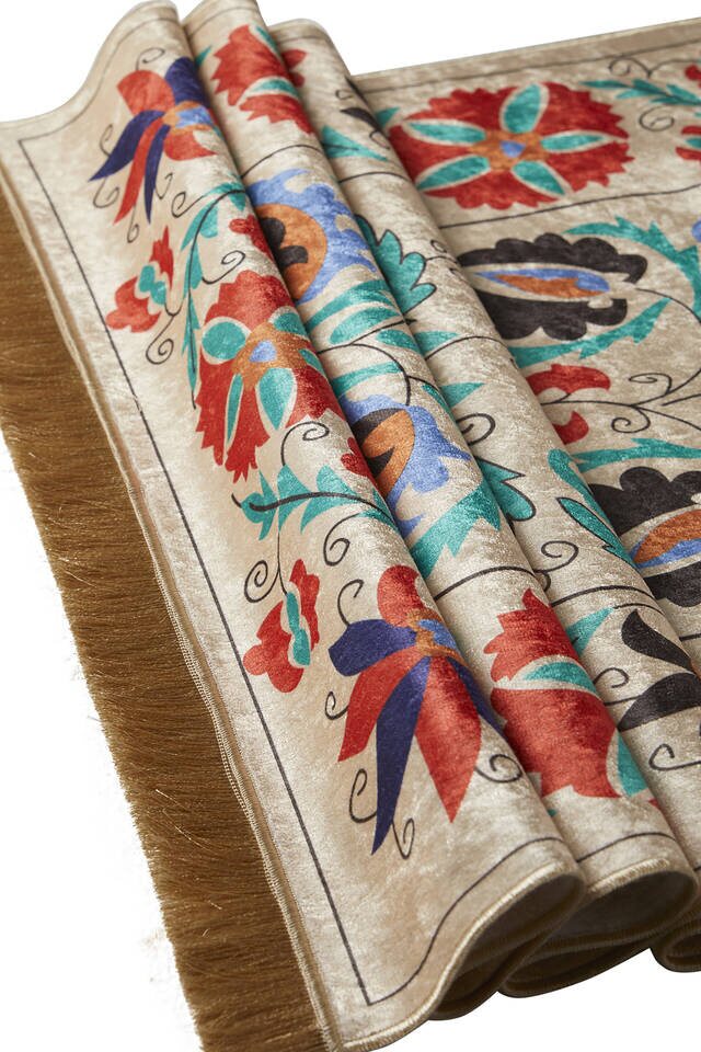 Krem Kadife Halı Seccade - 3