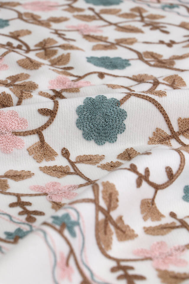 Krem Nakışlı Kışlık Şal - 4