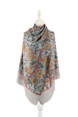 Light Gray Jacquard Patterned Wool Shawl 