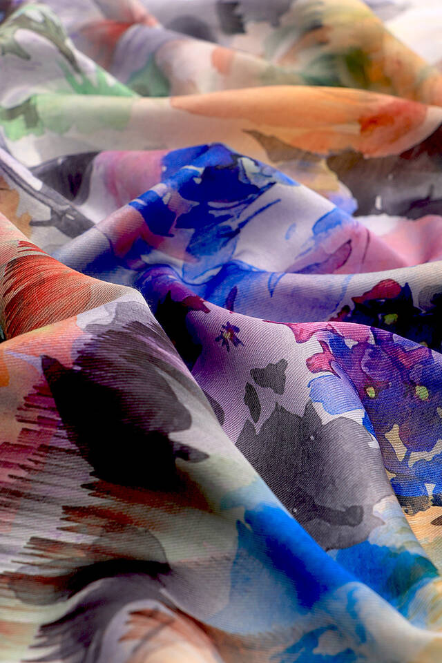 Lilac Flower Pattern Soft Square Scarf - 3