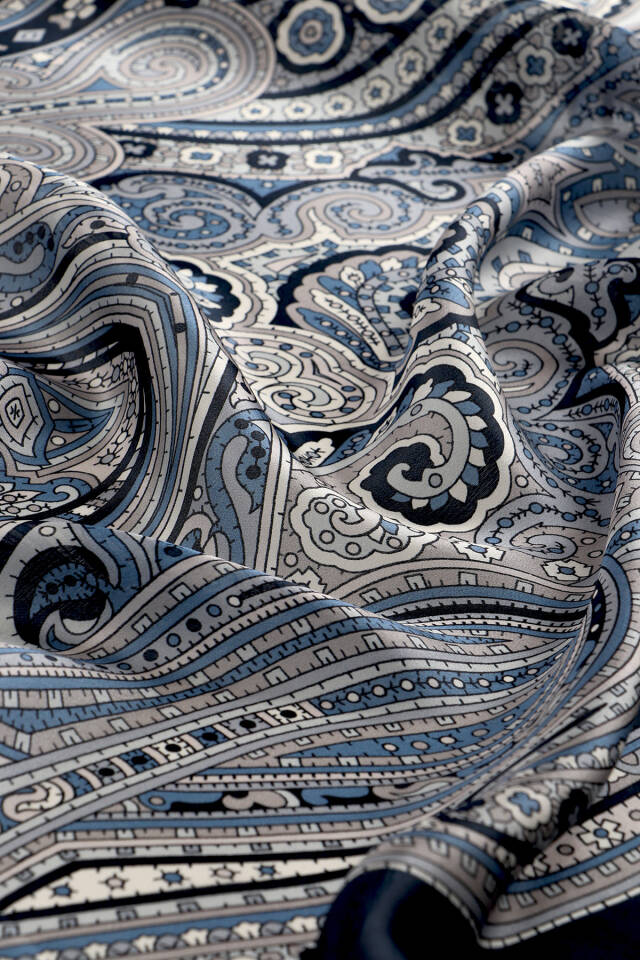 Navy Blue Marrakesh Pattern Sura Silk Shawl - 4