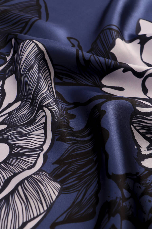 Navy Blue Begonia Pattern Sura Silk Square Scarf - 3