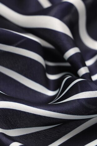Navy Blue Line Pattern Silk Pocket Square - Thumbnail