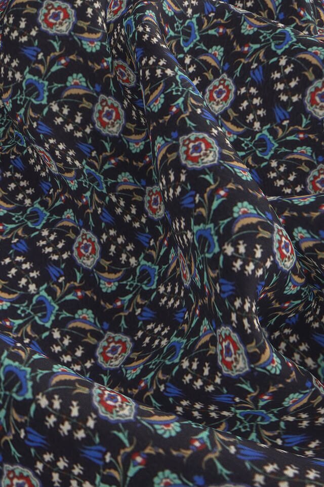 Navy Blue Red Ivy Tulip Pattern Silk Pocket Square - 3