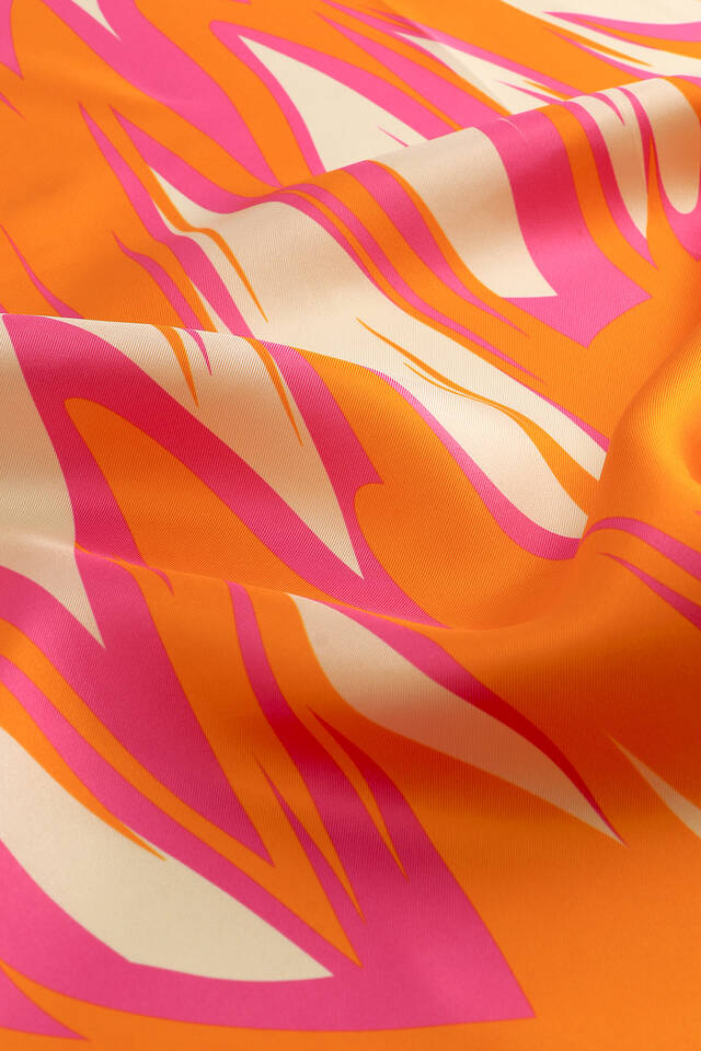 Fuşya Nilsu Desen Twill İpek Eşarp - 3