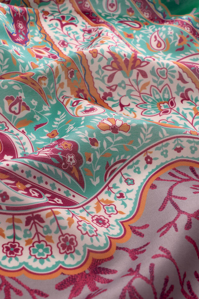 Green Shawl Pattern Soft Shawl - 3