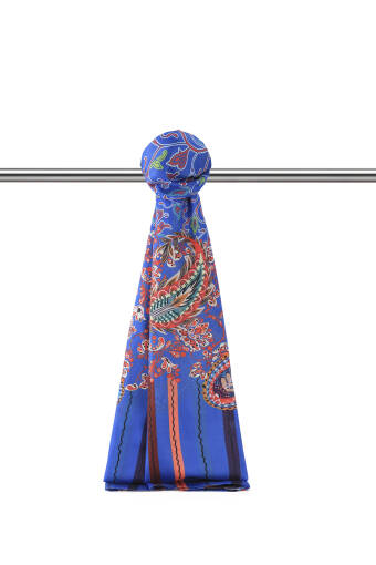 Saks Ivy Pattern Soft Shawl 