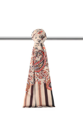 Salmon Ivy Pattern Soft Shawl 