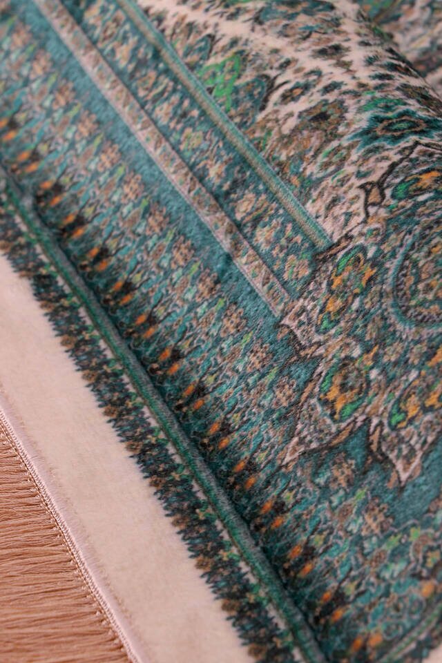 Purple Bamboo Carpet Prayer Rug - 2