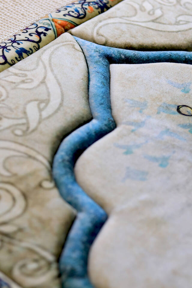 Stone Quilted Sponge Prayer Rug - 3