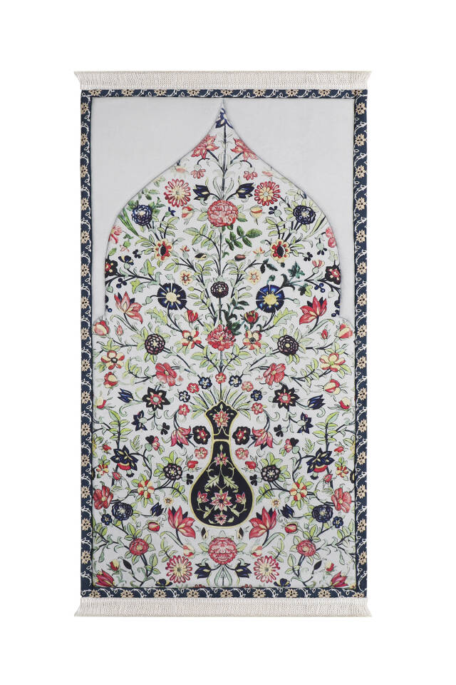 Gray Quilted Sponge Prayer Rug 