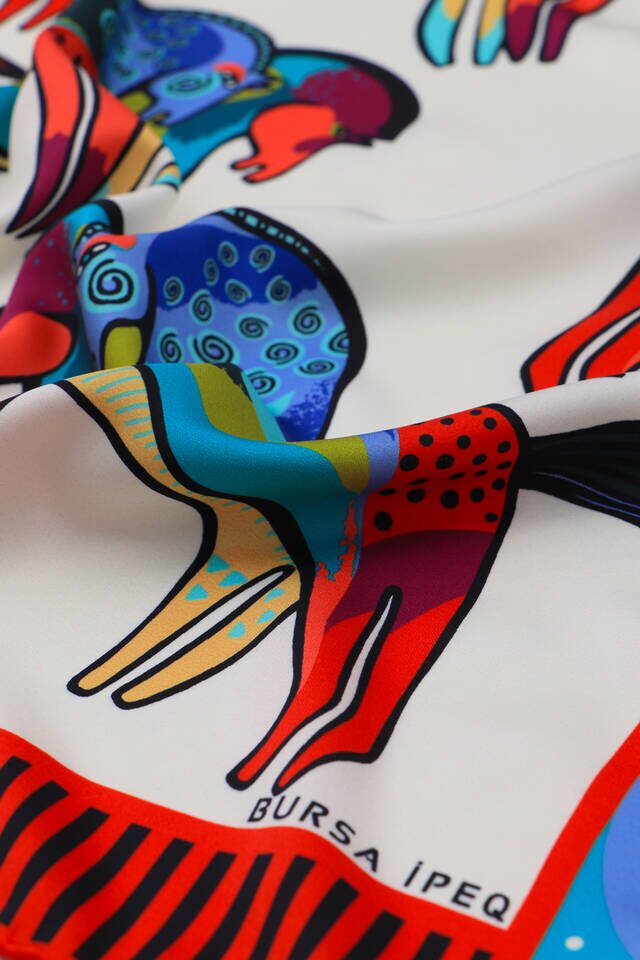 Red Black Patterned Silky Pocket Square - 3