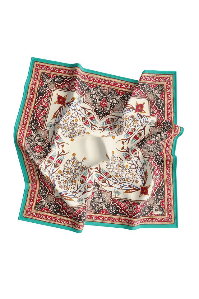 Red Oil Candlestick Tulip Pattern Silk Square Scarf - 3