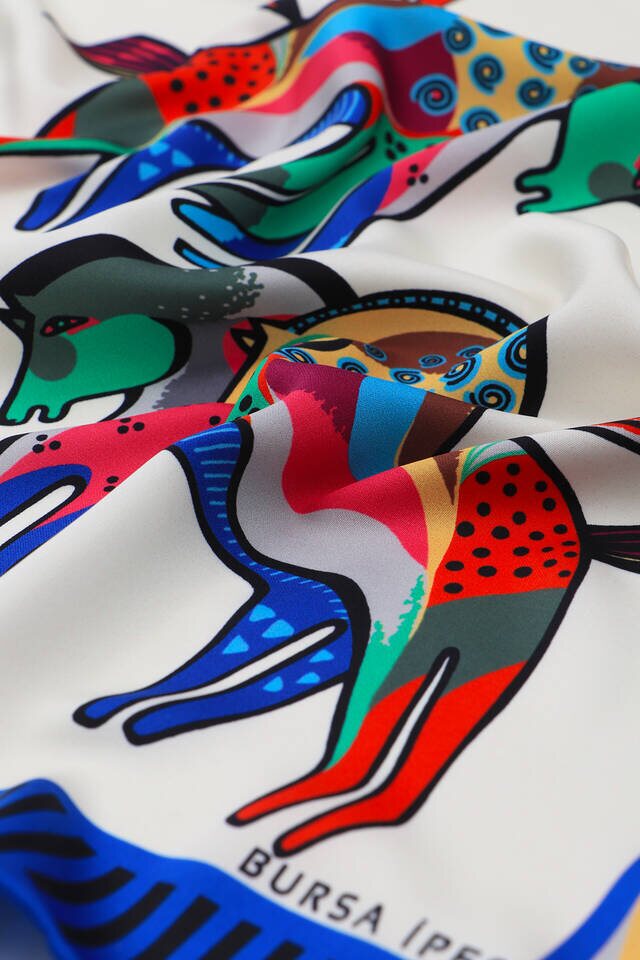 Saks Black Patterned Silky Pocket Square - 3