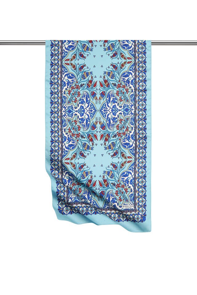 ساكس بلو تيليب نمط ضيق حريري فولارد 