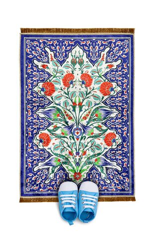 Saks Velvet Children's Prayer Rug 