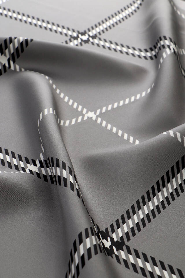 Smoked Plaid Pattern Twill Silk Square Scarf - 3