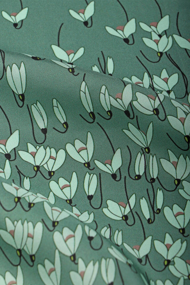 Khaki Snowdrop Pattern Twill Silk Shawl - 5