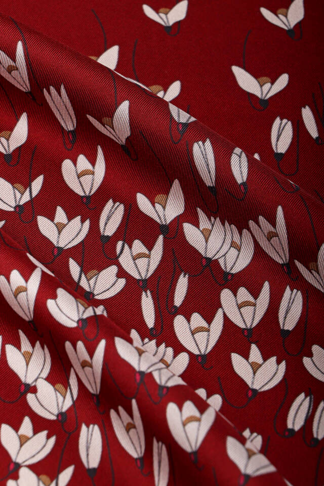 Burgundy Snowdrop Pattern Twill Silk Shawl - 5