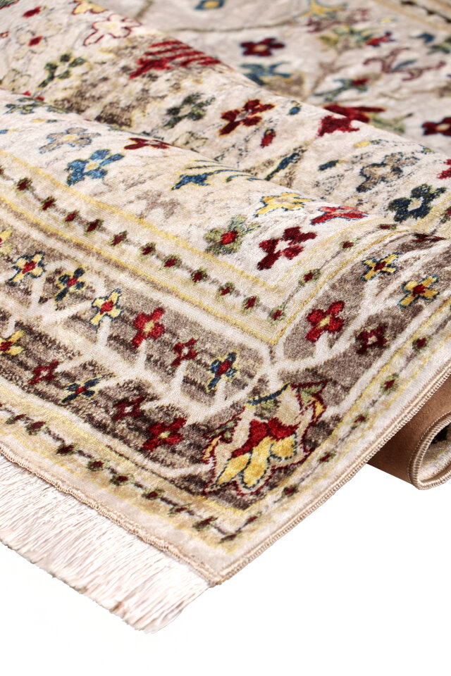 Cream Sponge Velvet Prayer Rug - 2