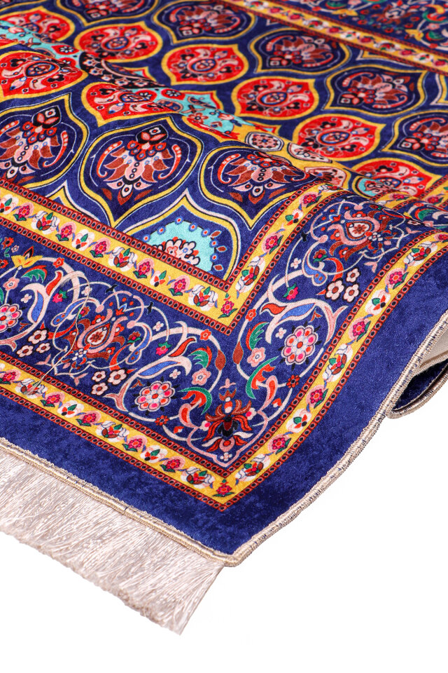 Saxe Sponge Velvet Prayer Rug - 2