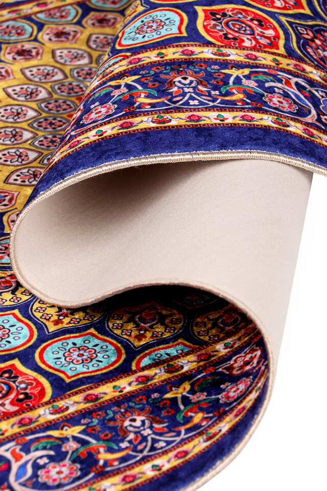 Saxe Sponge Velvet Prayer Rug - 3