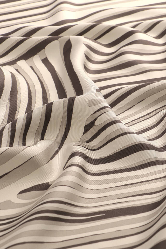 Stone Illusion Pattern Twill Silk Square Scarf - 2