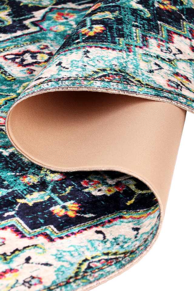 Yeşil Süngerli Kadife Seccade - 3