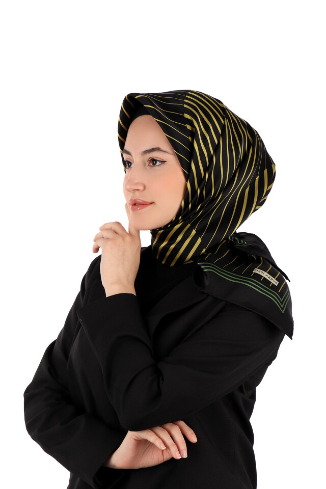 Acid Green Dila Pattern Sura Silk Scarf 